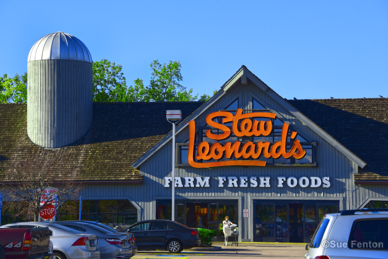 Business entrance for Stew Leonard's Supermarket