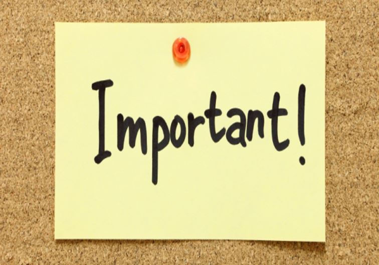 post it note that  says very important