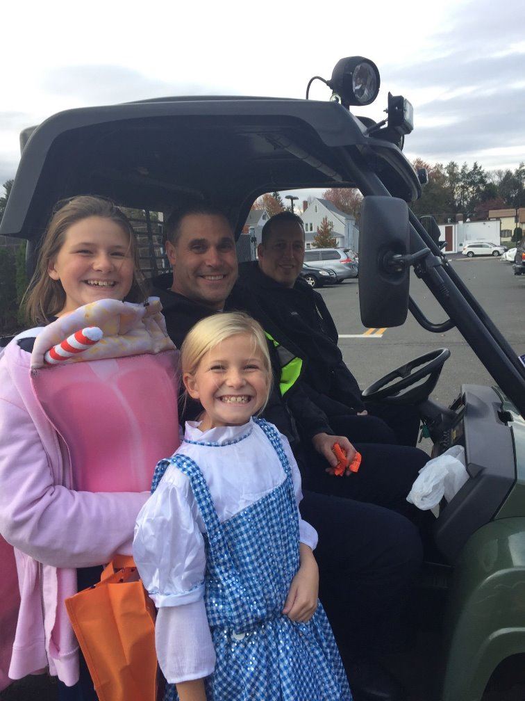 PAUL AND WAGS HALLOWEEN 2017